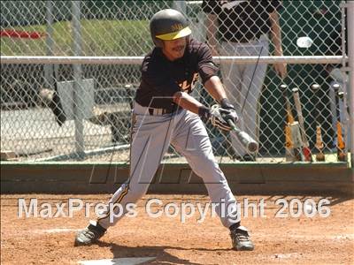 Thumbnail 3 in Grossmont vs. Mission Bay (56th Annual Lions Invitational) photogallery.