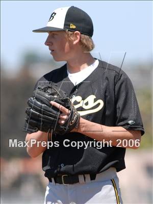 Thumbnail 3 in Grossmont vs. Mission Bay (56th Annual Lions Invitational) photogallery.