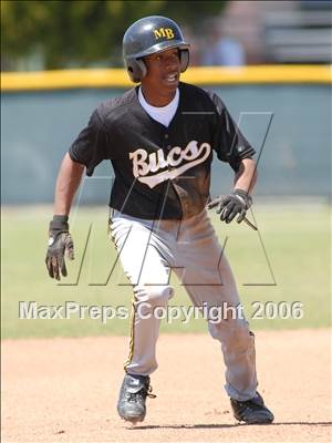 Thumbnail 3 in Grossmont vs. Mission Bay (56th Annual Lions Invitational) photogallery.