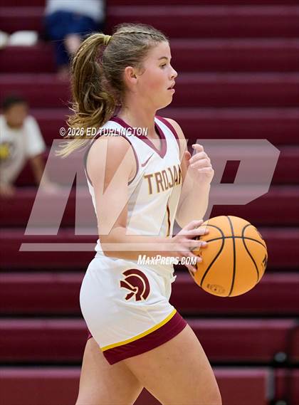 Thumbnail 1 in Sequoyah @ Lassiter photogallery.