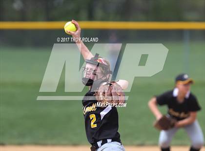 Thumbnail 3 in Middletown vs South Carroll (Williamsport Tournament) photogallery.