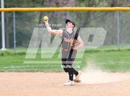 Thumbnail 3 in Middletown vs South Carroll (Williamsport Tournament) photogallery.