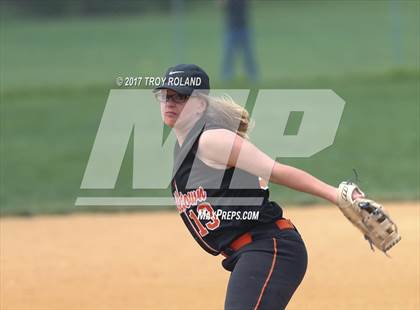 Thumbnail 1 in Middletown vs South Carroll (Williamsport Tournament) photogallery.