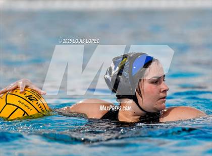 Thumbnail 1 in Walnut @ Charter Oak photogallery.