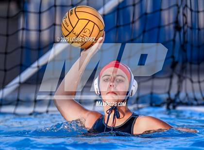 Thumbnail 2 in Walnut @ Charter Oak photogallery.