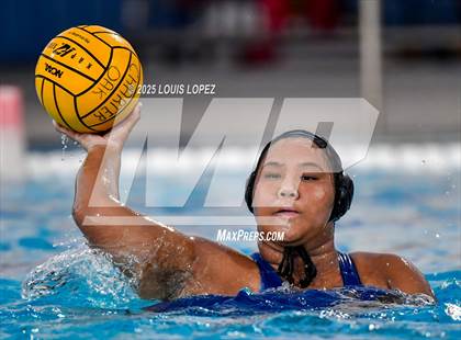 Thumbnail 2 in Walnut @ Charter Oak photogallery.