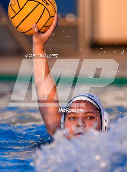 Thumbnail 3 in Walnut @ Charter Oak photogallery.