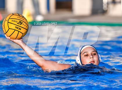 Thumbnail 2 in Walnut @ Charter Oak photogallery.