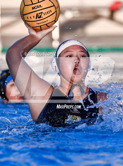 Thumbnail 1 in Walnut @ Charter Oak photogallery.