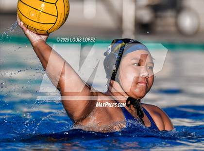 Thumbnail 2 in Walnut @ Charter Oak photogallery.