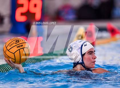 Thumbnail 1 in Walnut @ Charter Oak photogallery.