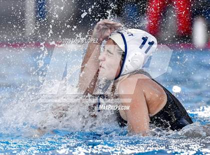 Thumbnail 1 in Walnut @ Charter Oak photogallery.