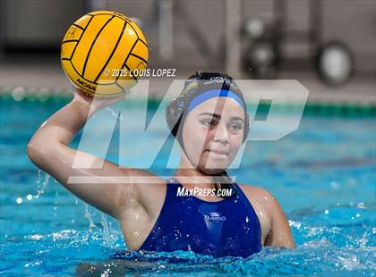 Thumbnail 1 in Walnut @ Charter Oak photogallery.