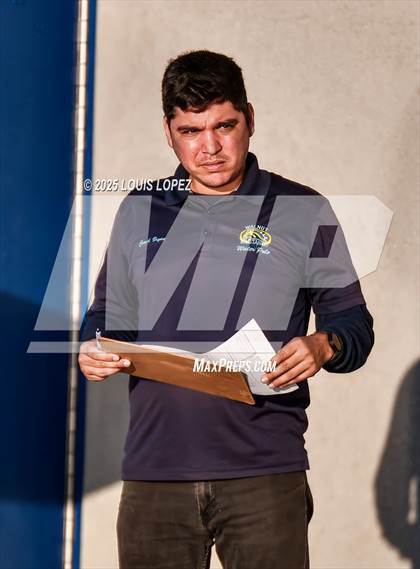 Thumbnail 3 in Walnut @ Charter Oak photogallery.