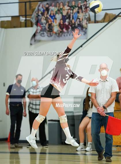 Thumbnail 2 in Golden @ Evergreen photogallery.