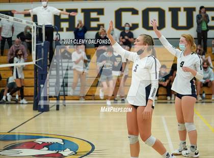 Thumbnail 1 in Golden @ Evergreen photogallery.