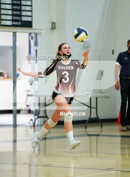 Thumbnail 2 in Golden @ Evergreen photogallery.