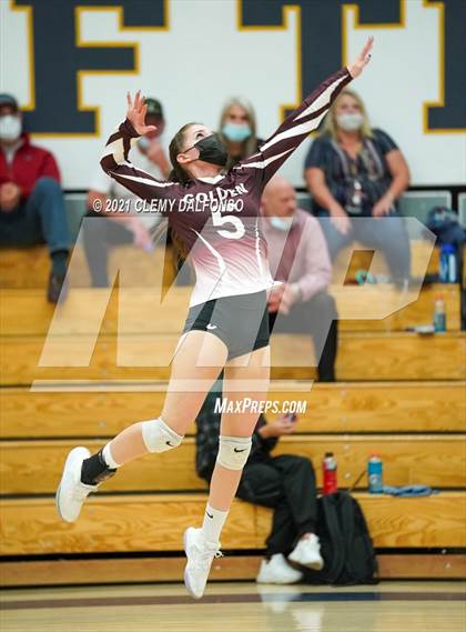 Thumbnail 2 in Golden @ Evergreen photogallery.