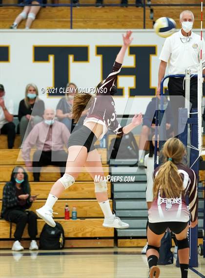 Thumbnail 2 in Golden @ Evergreen photogallery.