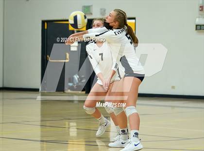 Thumbnail 3 in Golden @ Evergreen photogallery.