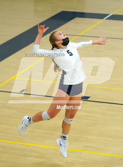 Thumbnail 2 in Golden @ Evergreen photogallery.