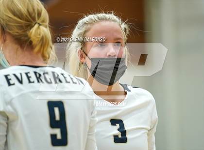 Thumbnail 2 in Golden @ Evergreen photogallery.