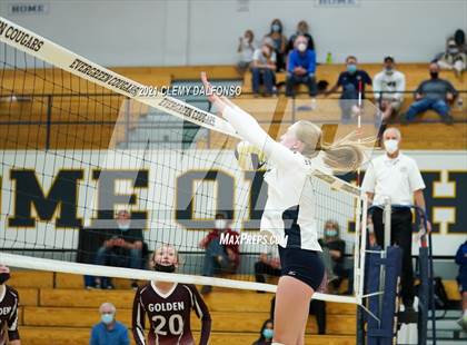 Thumbnail 2 in Golden @ Evergreen photogallery.