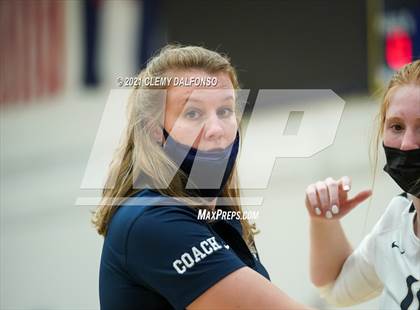 Thumbnail 3 in Golden @ Evergreen photogallery.