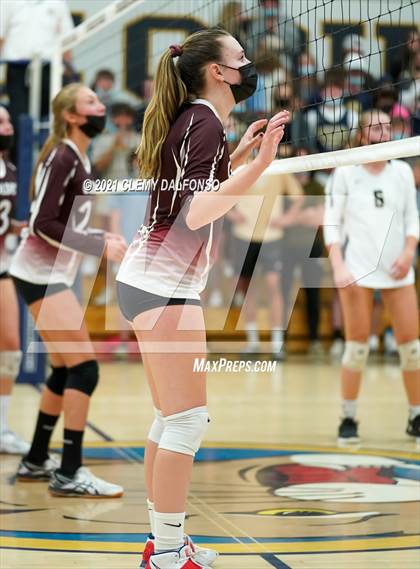 Thumbnail 1 in Golden @ Evergreen photogallery.