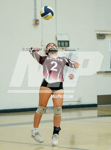 Thumbnail 2 in Golden @ Evergreen photogallery.