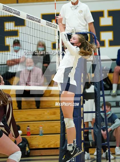 Thumbnail 2 in Golden @ Evergreen photogallery.