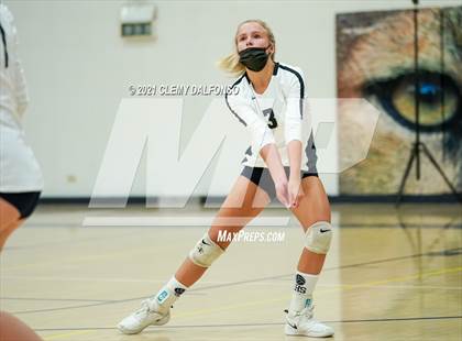 Thumbnail 2 in Golden @ Evergreen photogallery.