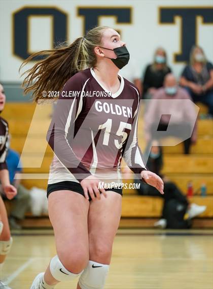 Thumbnail 1 in Golden @ Evergreen photogallery.