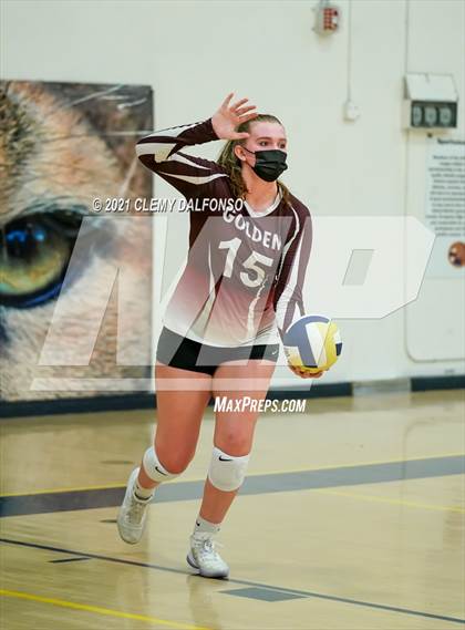 Thumbnail 1 in Golden @ Evergreen photogallery.