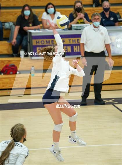 Thumbnail 3 in Golden @ Evergreen photogallery.