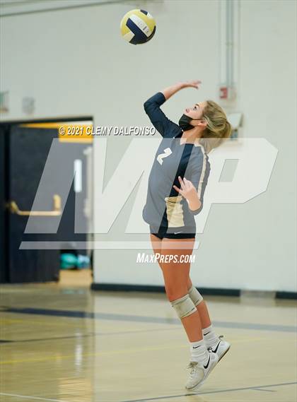 Thumbnail 2 in Golden @ Evergreen photogallery.