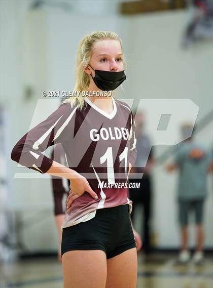 Thumbnail 3 in Golden @ Evergreen photogallery.