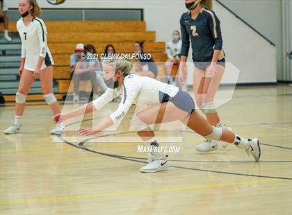 Thumbnail 2 in Golden @ Evergreen photogallery.