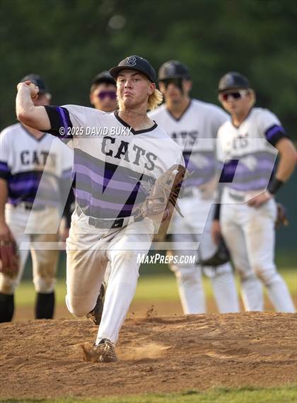 Thumbnail 1 in Battlefield vs. Gainesville (VHSL Class 6 Region B Final) photogallery.