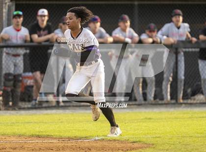 Thumbnail 1 in Battlefield vs. Gainesville (VHSL Class 6 Region B Final) photogallery.