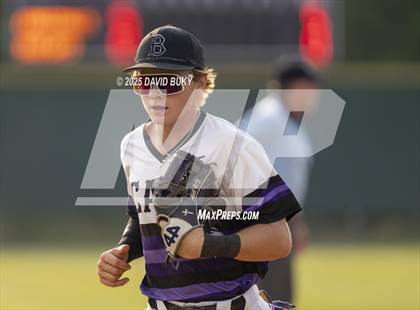 Thumbnail 2 in Battlefield vs. Gainesville (VHSL Class 6 Region B Final) photogallery.