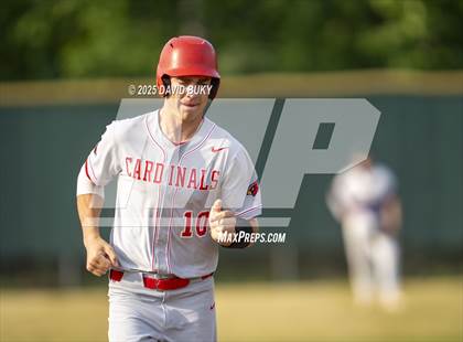 Thumbnail 1 in Battlefield vs. Gainesville (VHSL Class 6 Region B Final) photogallery.
