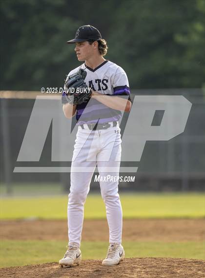 Thumbnail 1 in Battlefield vs. Gainesville (VHSL Class 6 Region B Final) photogallery.