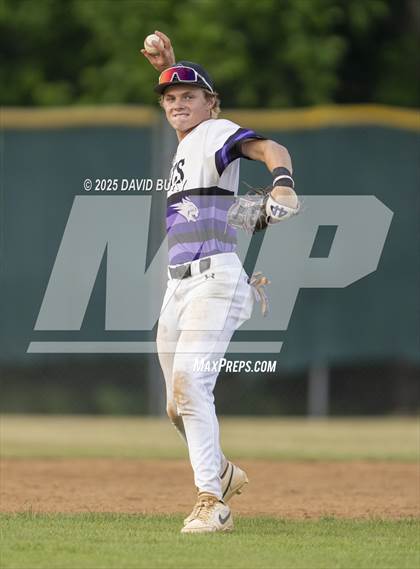 Thumbnail 2 in Battlefield vs. Gainesville (VHSL Class 6 Region B Final) photogallery.