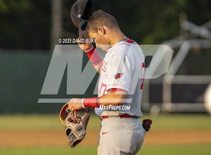 Thumbnail 3 in Battlefield vs. Gainesville (VHSL Class 6 Region B Final) photogallery.