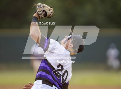 Thumbnail 1 in Battlefield vs. Gainesville (VHSL Class 6 Region B Final) photogallery.