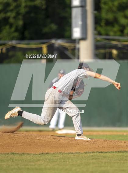 Thumbnail 1 in Battlefield vs. Gainesville (VHSL Class 6 Region B Final) photogallery.