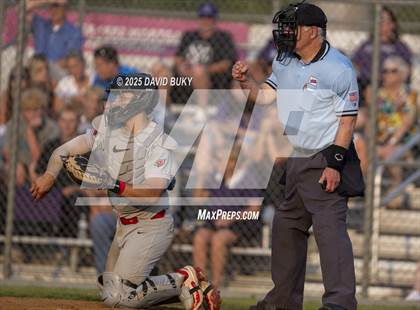 Thumbnail 1 in Battlefield vs. Gainesville (VHSL Class 6 Region B Final) photogallery.