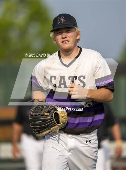 Thumbnail 3 in Battlefield vs. Gainesville (VHSL Class 6 Region B Final) photogallery.
