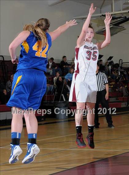 Thumbnail 2 in Linden @ West Campus (CIF SJS D4 Semifinals) photogallery.